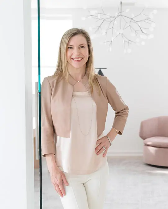 Physician-Staff-section FOUNDER & HEAD PHYSICIAN, SARAH DOLDER, MD